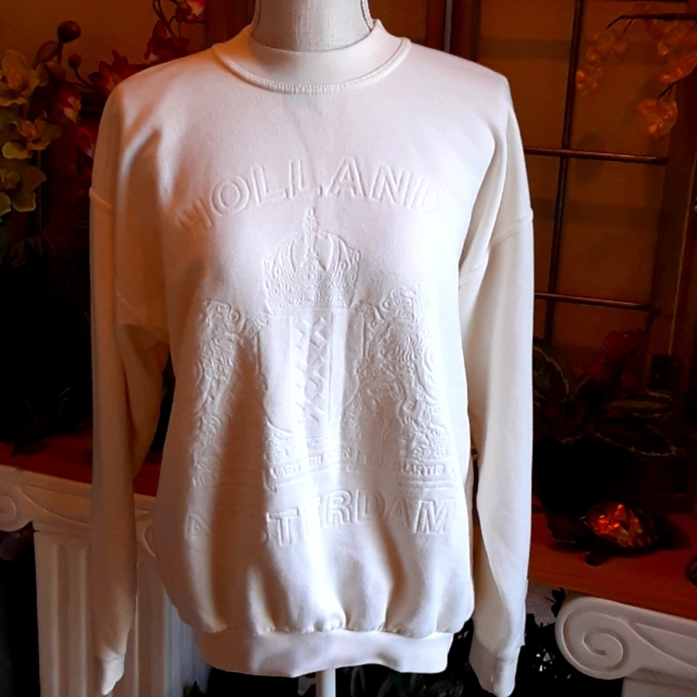 AMSTERDAM...HOLLAND Crest Cotton Blend Sweatshirt White on White NORTEX PRINT M